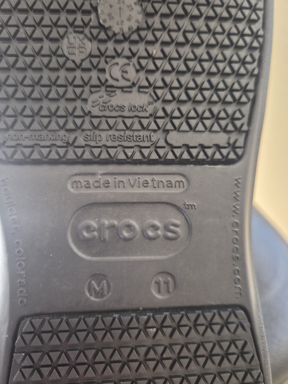 Bistro Slip Resistant Clog View 5